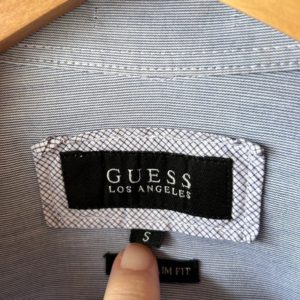 GUESS Blue Color Block Button Down Collared Shirt Size Small - Picture 3 of 10